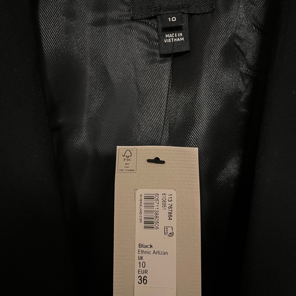 NWT black blazer (River Island, size UK 10 / US 6) - Picture 3 of 3